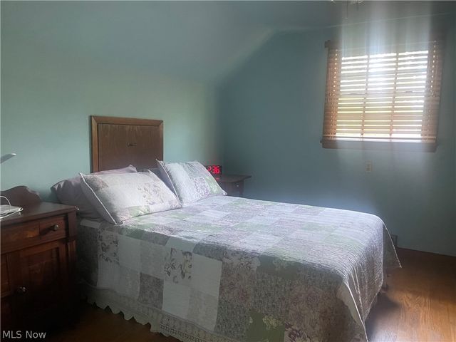 37460 Giles Road, Grafton, OH 44044