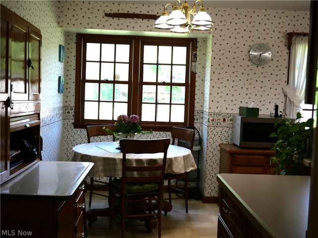 37460 Giles Road, Grafton, OH 44044