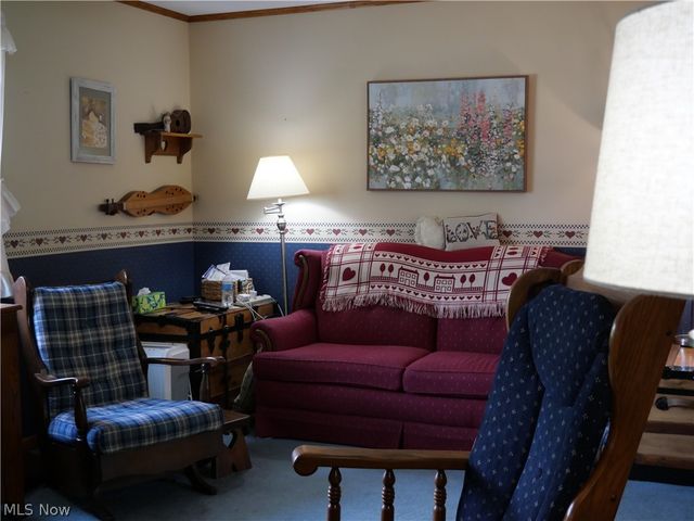 37460 Giles Road, Grafton, OH 44044
