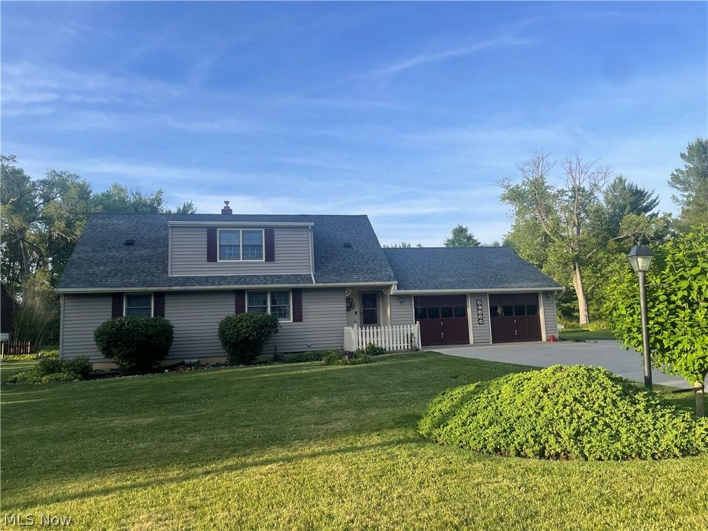 37460 Giles Road, Grafton, OH 44044