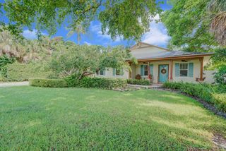 715 SW 25th Place, Boynton Beach, FL 33435