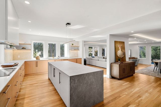 873 Chestnut Street, Newton, MA 02468