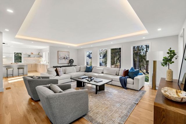 873 Chestnut Street, Newton, MA 02468