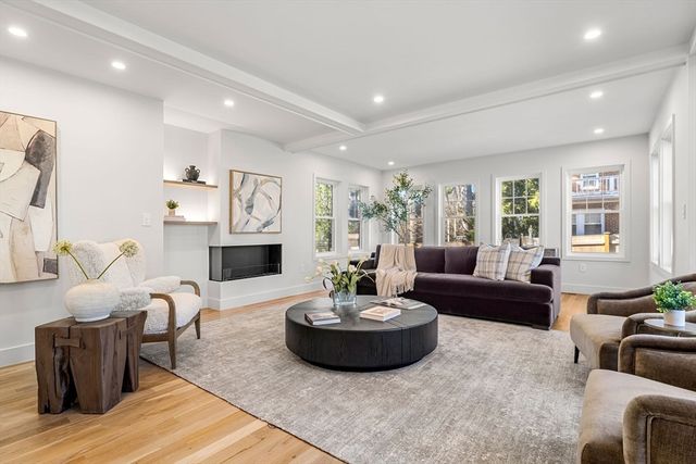 873 Chestnut Street, Newton, MA 02468