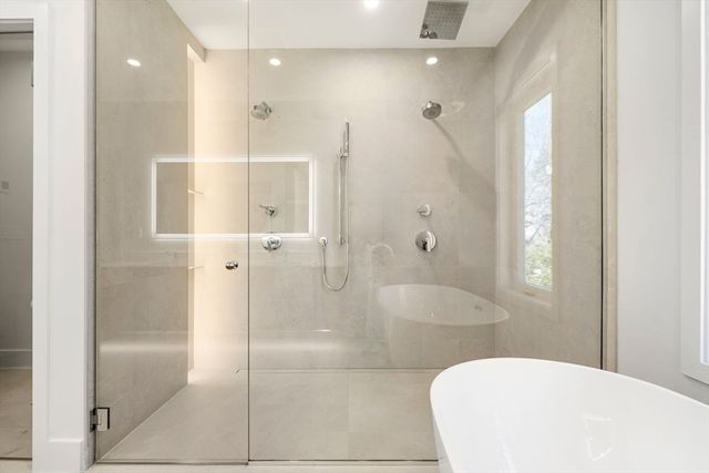 873 Chestnut Street, Newton, MA 02468