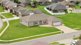 1220 SE 14th Street, Pryor, OK 74361