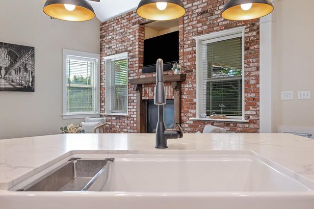 2625 Blacker Rd, West Sacramento, CA 95691