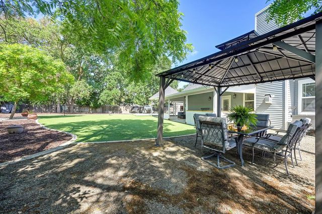 2625 Blacker Rd, West Sacramento, CA 95691