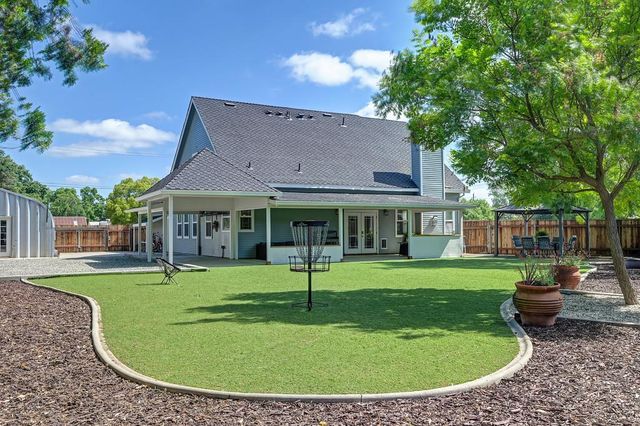 2625 Blacker Rd, West Sacramento, CA 95691