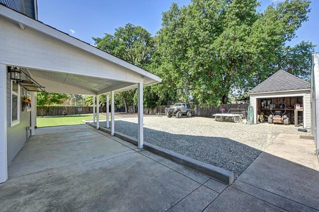 2625 Blacker Rd, West Sacramento, CA 95691