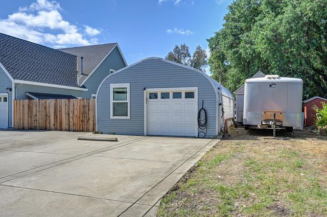 2625 Blacker Rd, West Sacramento, CA 95691