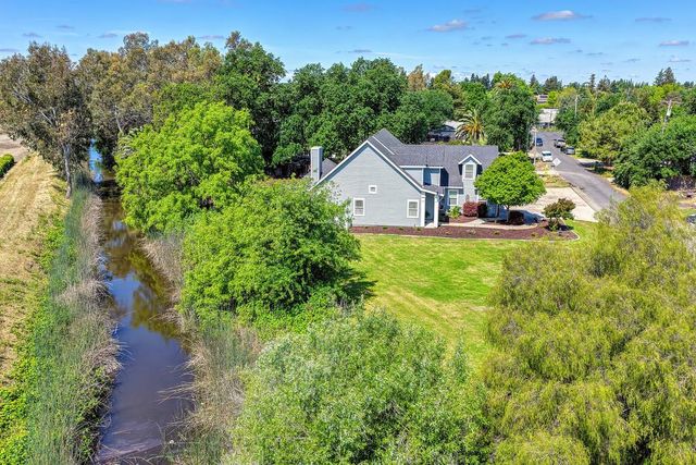 2625 Blacker Rd, West Sacramento, CA 95691