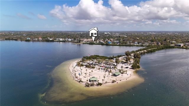 656 WINDRUSH BAY DRIVE 656, Tarpon Springs, FL 34689