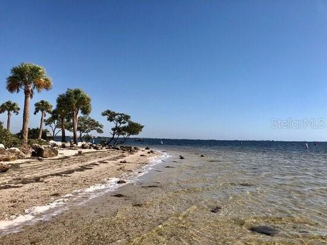 656 WINDRUSH BAY DRIVE 656, Tarpon Springs, FL 34689