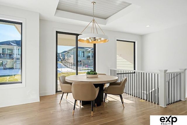 19009 Hackberry Drive, Gretna, NE 68028