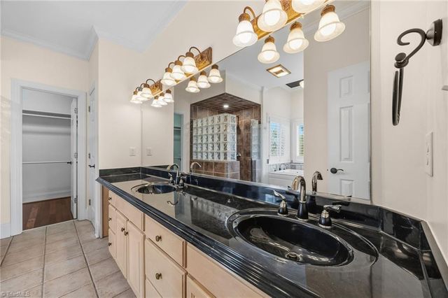 3340 Waterford Place, Burlington, NC 27215