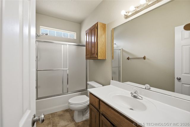 1017 W Quinton Street S, Broken Arrow, OK 74011