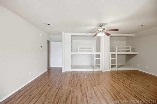1017 W Quinton Street S, Broken Arrow, OK 74011