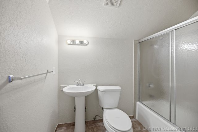 1017 W Quinton Street S, Broken Arrow, OK 74011