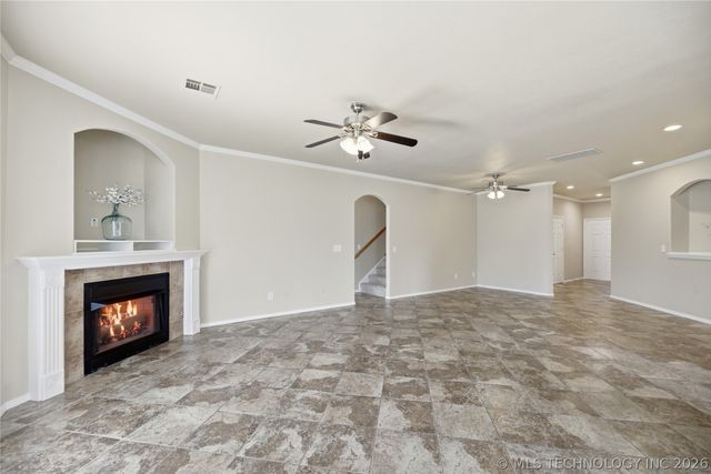 1017 W Quinton Street S, Broken Arrow, OK 74011