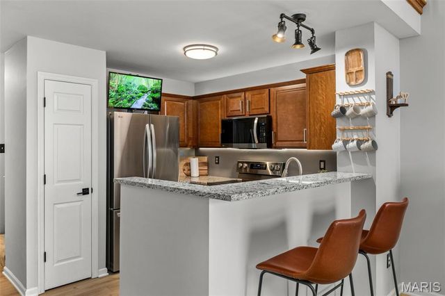 630 Country Village Drive, Lake St Louis, MO 63367