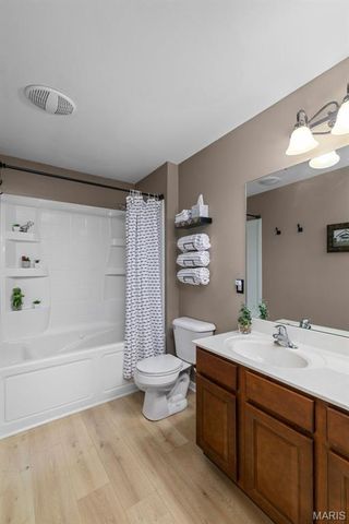 630 Country Village Drive, Lake St Louis, MO 63367