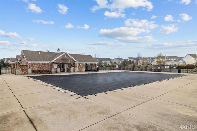 630 Country Village Drive, Lake St Louis, MO 63367