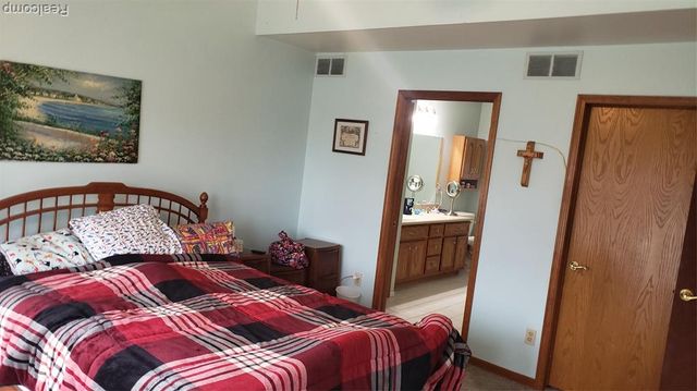 15507 White Oak, Fraser, MI 48026
