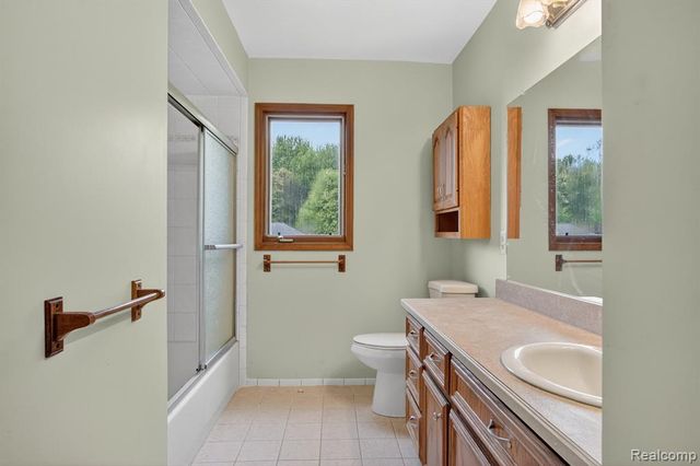 15507 White Oak, Fraser, MI 48026