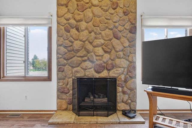 15507 White Oak, Fraser, MI 48026