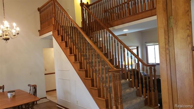 15507 White Oak, Fraser, MI 48026