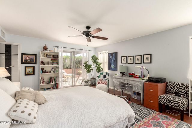 801 W Bella Vista Drive, Green Valley, AZ 85614