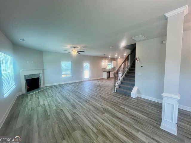 213 Shoreline Way, Macon, GA 31220