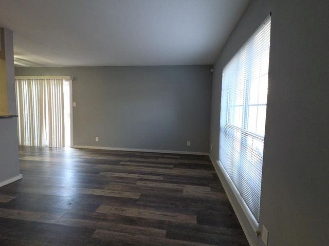 5808 Wellington DR 4, Austin, TX 78723