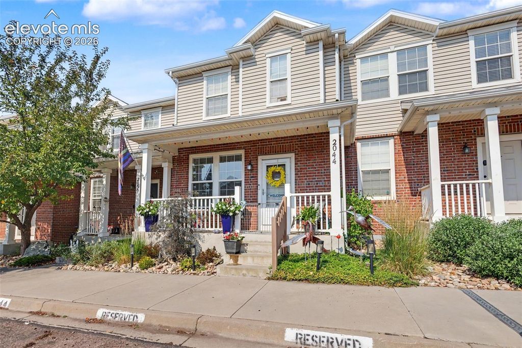 2044 Creekridge Point, Colorado Springs, CO 80910 — photo 2