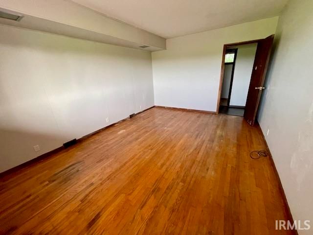 385 E Marshall Street, Argos, IN 46501