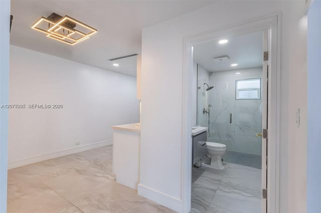 233 W 39th Place 0, Hialeah, FL 33012