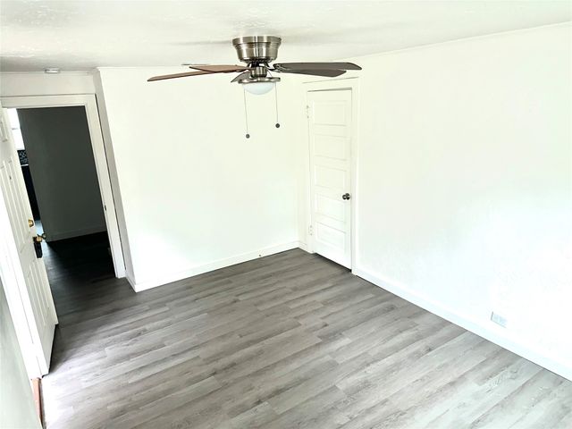 209 S Walnut Street, Winnsboro, TX 75494