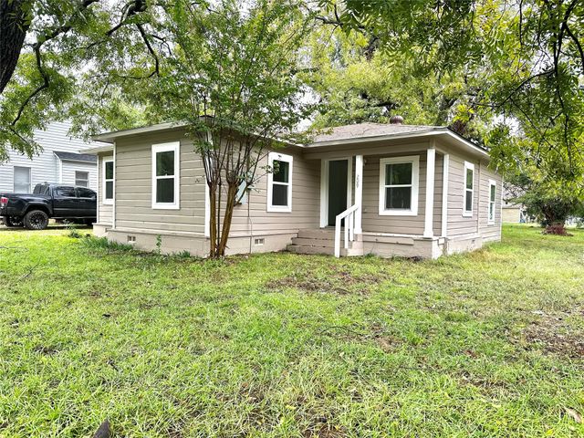 209 S Walnut Street, Winnsboro, TX 75494