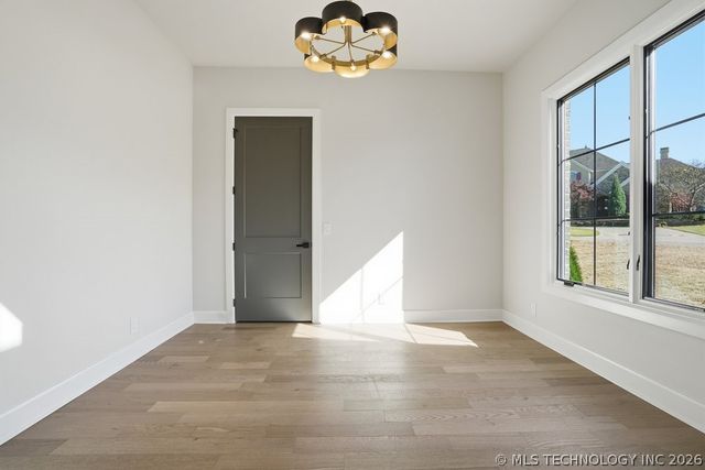 1937 Surrey Court, Bartlesville, OK 74006