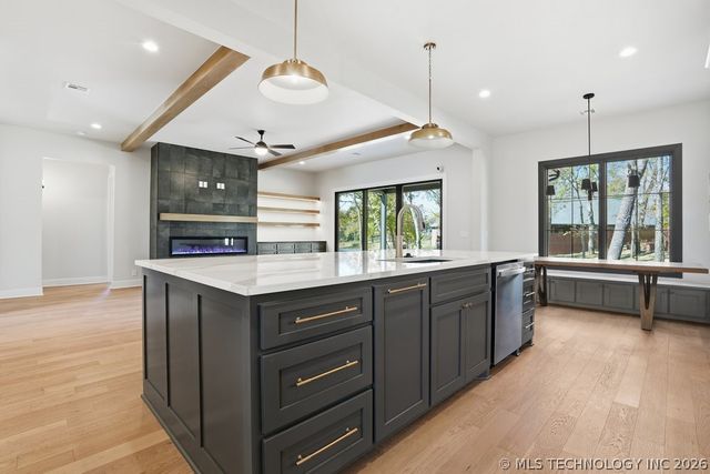 1937 Surrey Court, Bartlesville, OK 74006