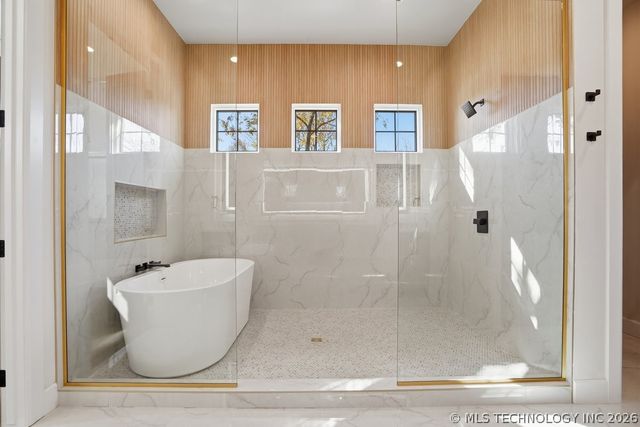 1937 Surrey Court, Bartlesville, OK 74006