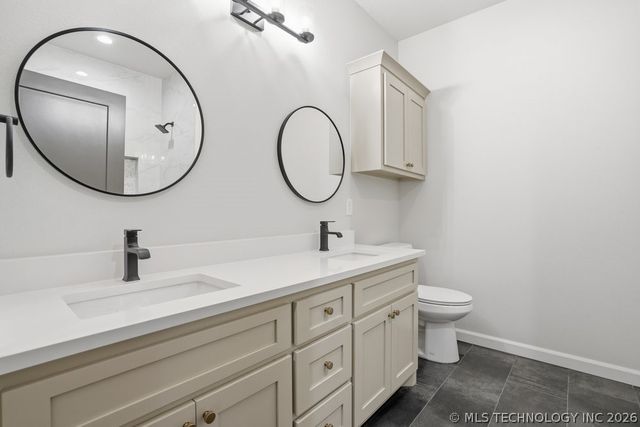 1937 Surrey Court, Bartlesville, OK 74006