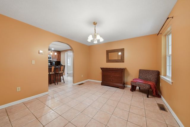 25 Camp Sargent Road, Merrimack, NH 03054