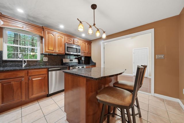 25 Camp Sargent Road, Merrimack, NH 03054