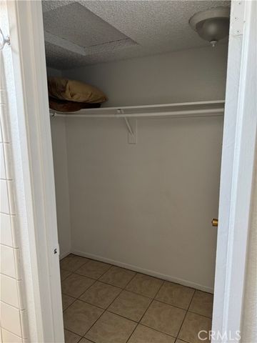 14230 Hillsborough Drive, Victorville, CA 92392