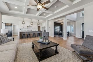 3901 S 212th Street, Elkhorn, NE 68022