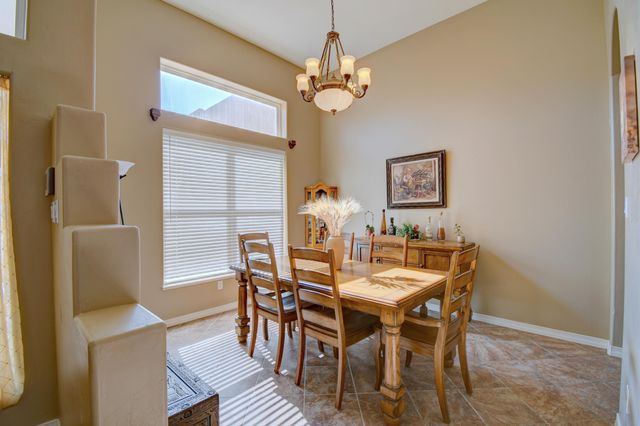 6621 Nagoya Road NE, Rio Rancho, NM 87144