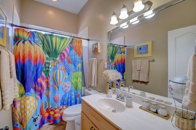 6621 Nagoya Road NE, Rio Rancho, NM 87144