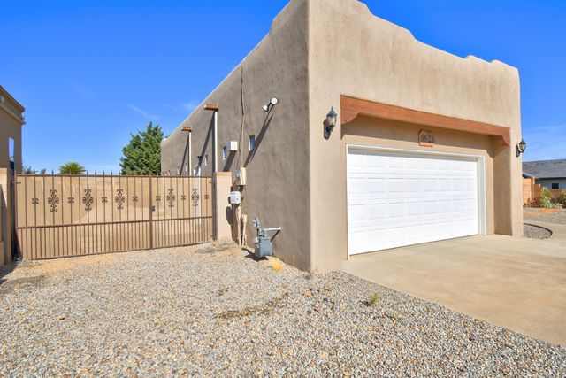 6621 Nagoya Road NE, Rio Rancho, NM 87144